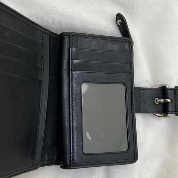 COPY - Vintage Coach Black Wallet with Silver Buckle - Picture 5 of 16
